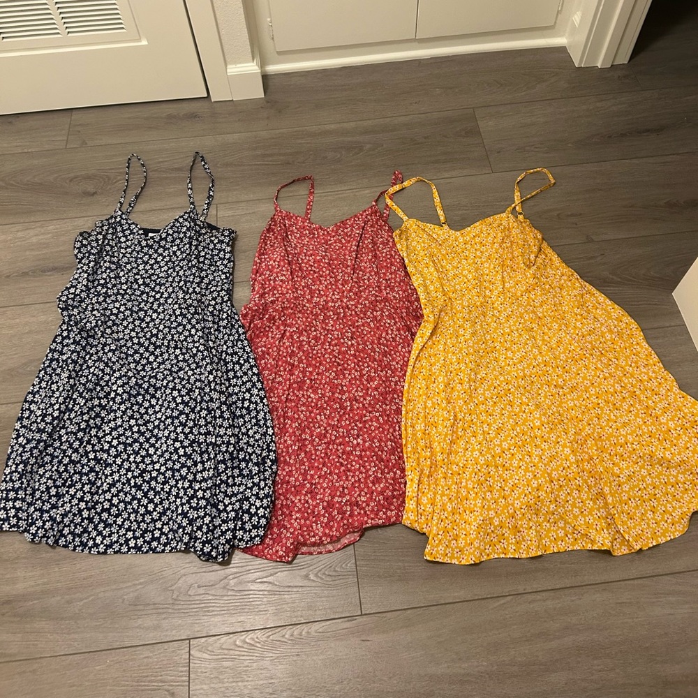 Old Navy Summer Floral Dress Bundle